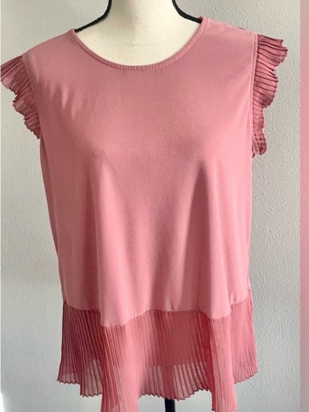 Love Scarlett Pleated Ruffle Sleeve Blouse Pink Size Large - Picture 7 of 9